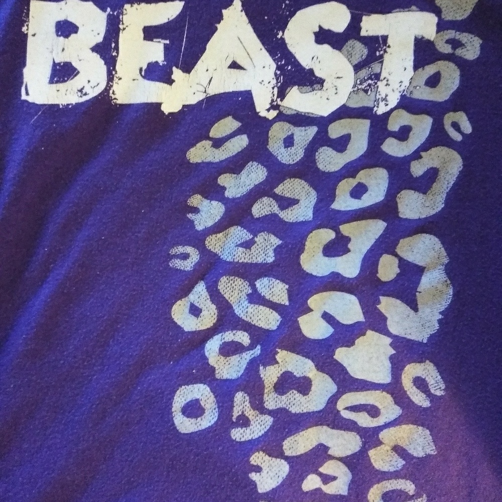 💪 Workout Tanks - Picture 3 of 3